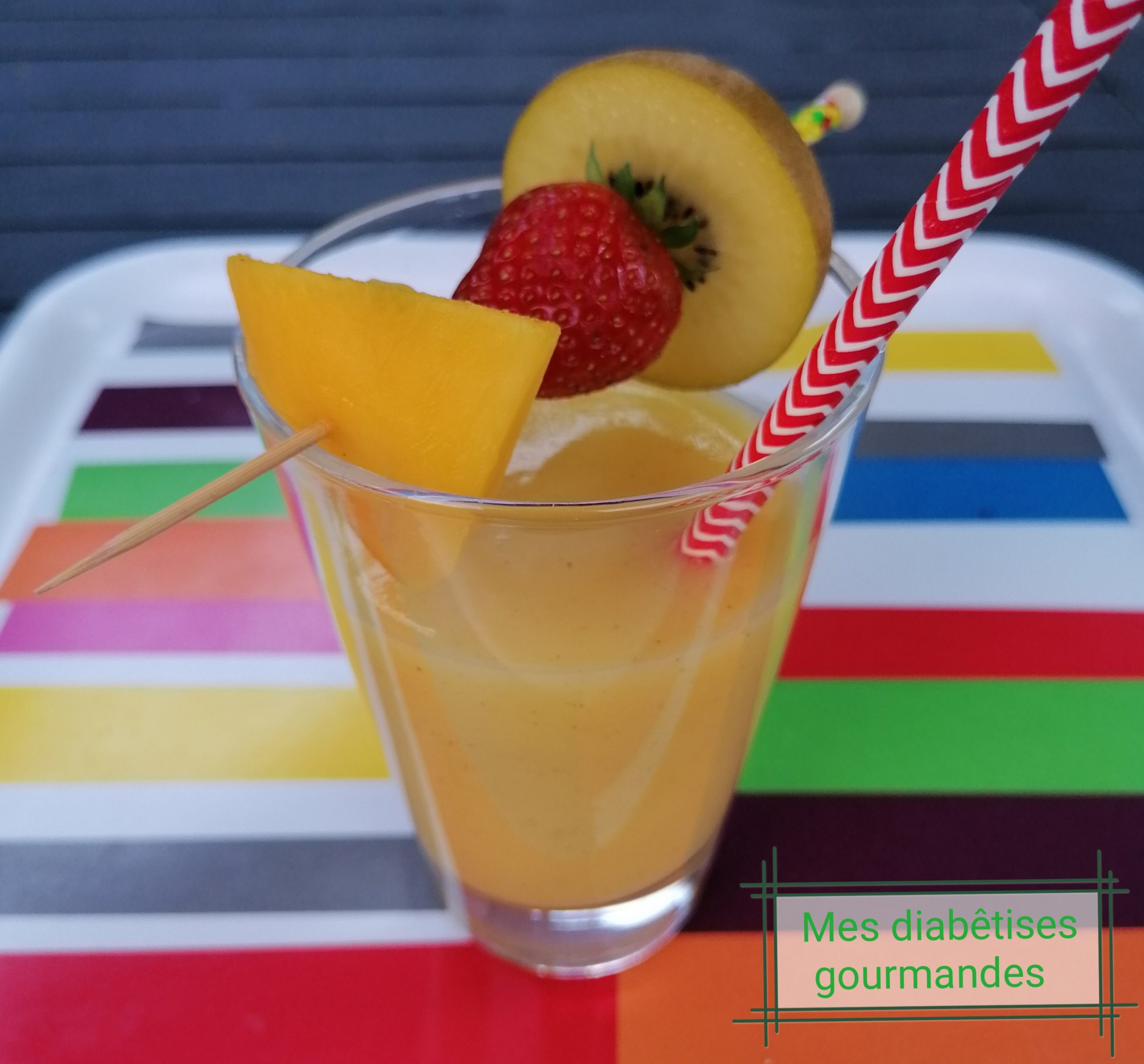 Lire la suite à propos de l’article Smoothie vitaminé mangue, kiwi jaune et eau de coco