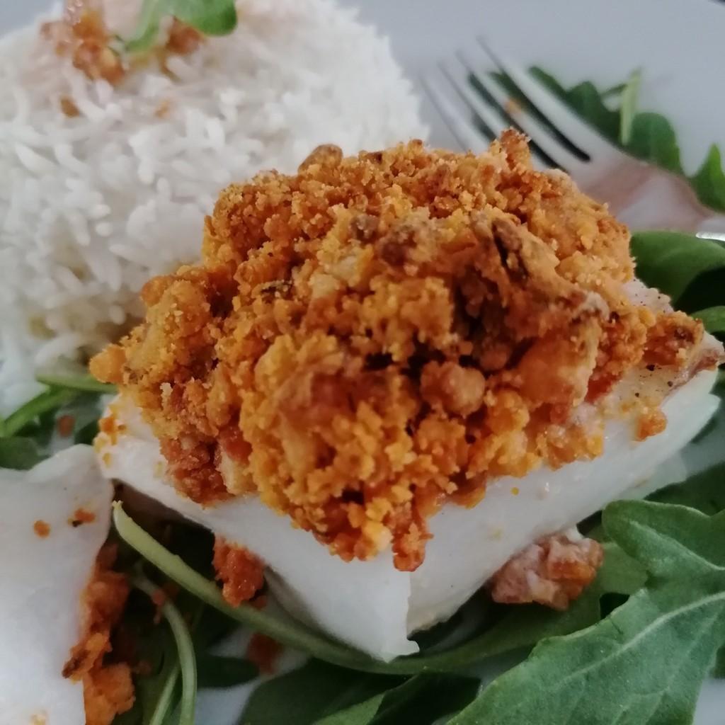 Lire la suite à propos de l’article Cabillaud au crumble de tomates séchées et parmesan