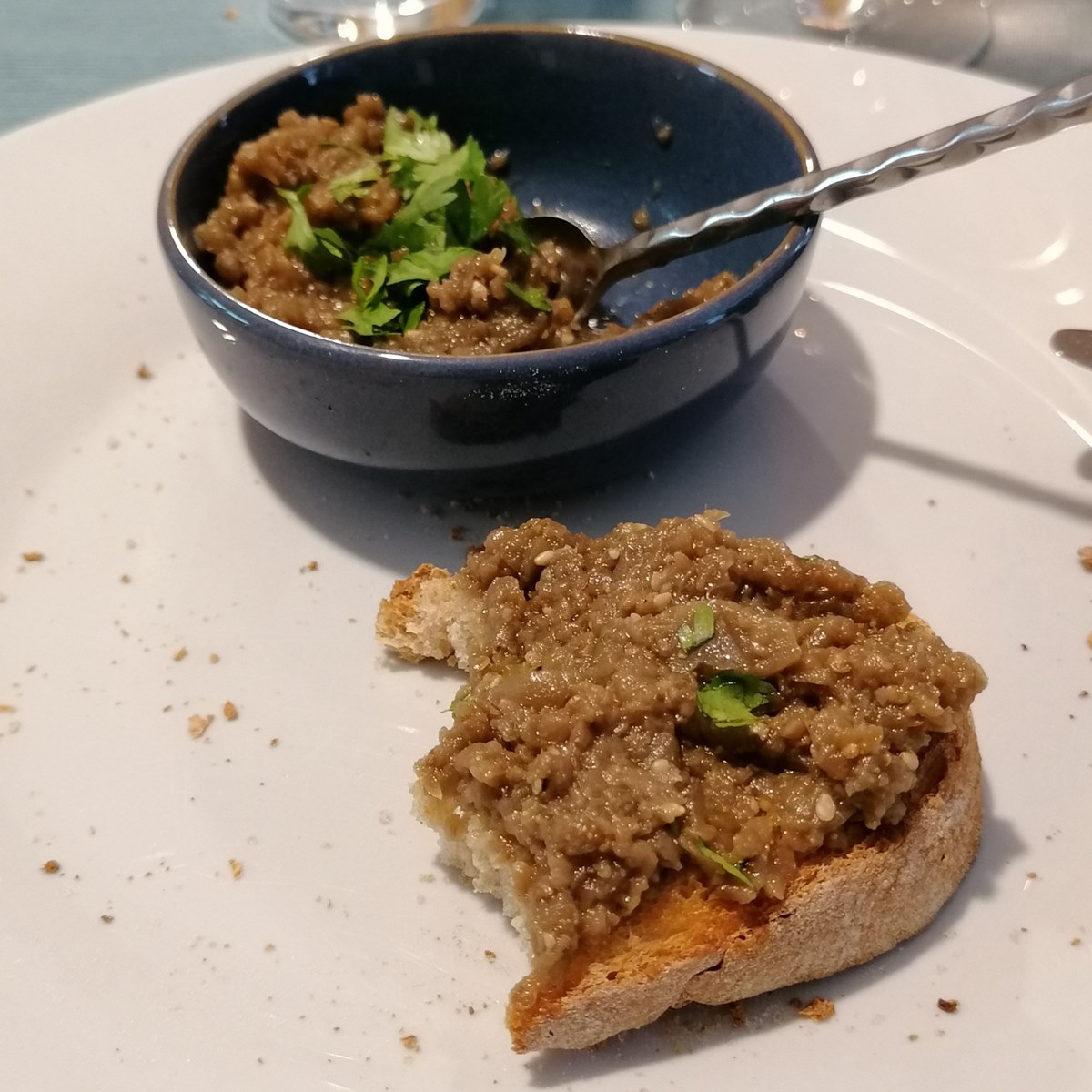 Lire la suite à propos de l’article Mon caviar d’aubergines rapide