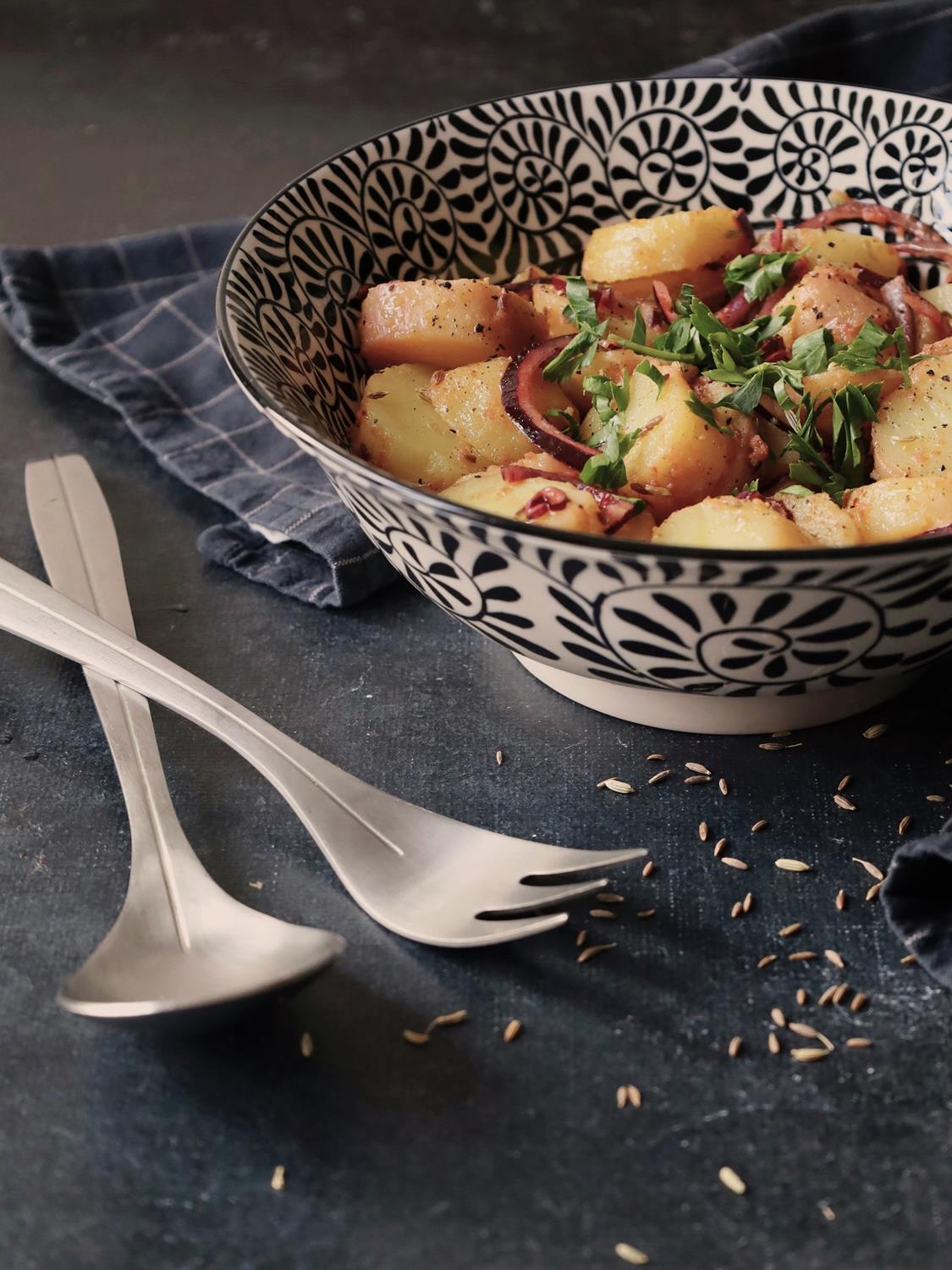 Lire la suite à propos de l’article Pommes de terre en salade aux épices indiennes
