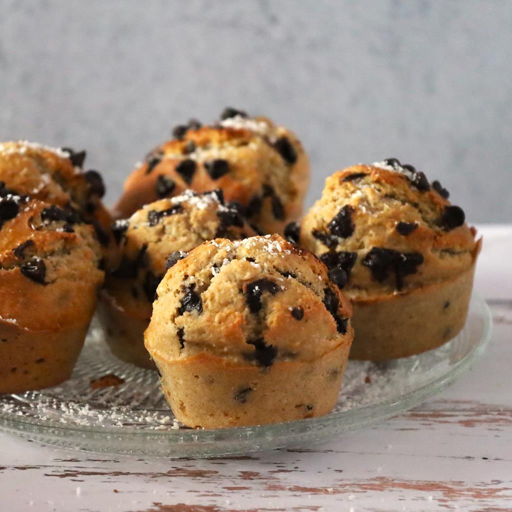 Lire la suite à propos de l’article Muffins allégés à la noix de coco, banane et pépites de chocolat
