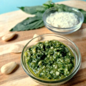 Pesto au basilic et aux amandes