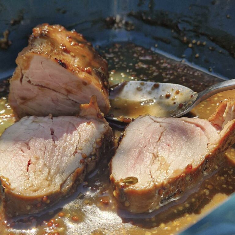 Mignon de porc au barbecue, marinade à l’érable, thym et moutarde