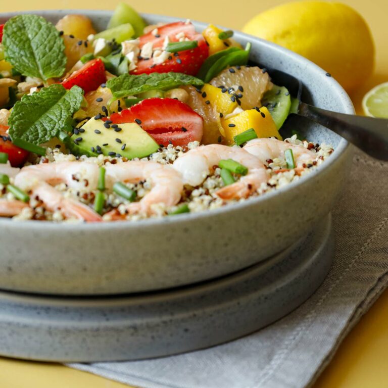 Buddha bowl à l'orzo et crudités