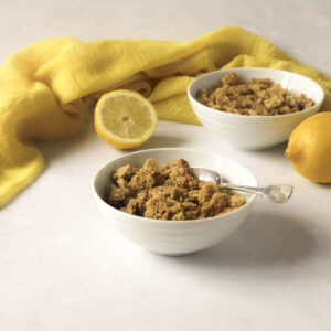 Crème de citron et crumble à la noix de coco