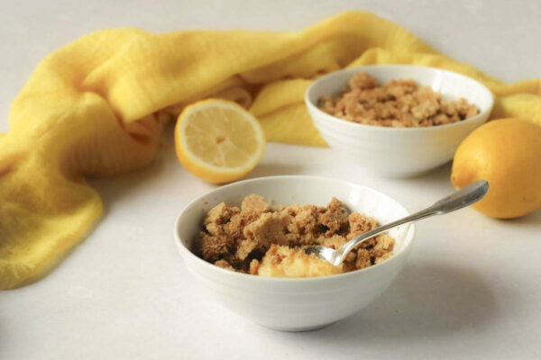 Crème de citron et crumble à la noix de coco