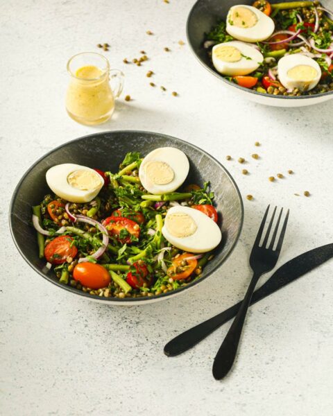 Salade IG bas de lentilles, haricots verts, tomates et oeufs durs