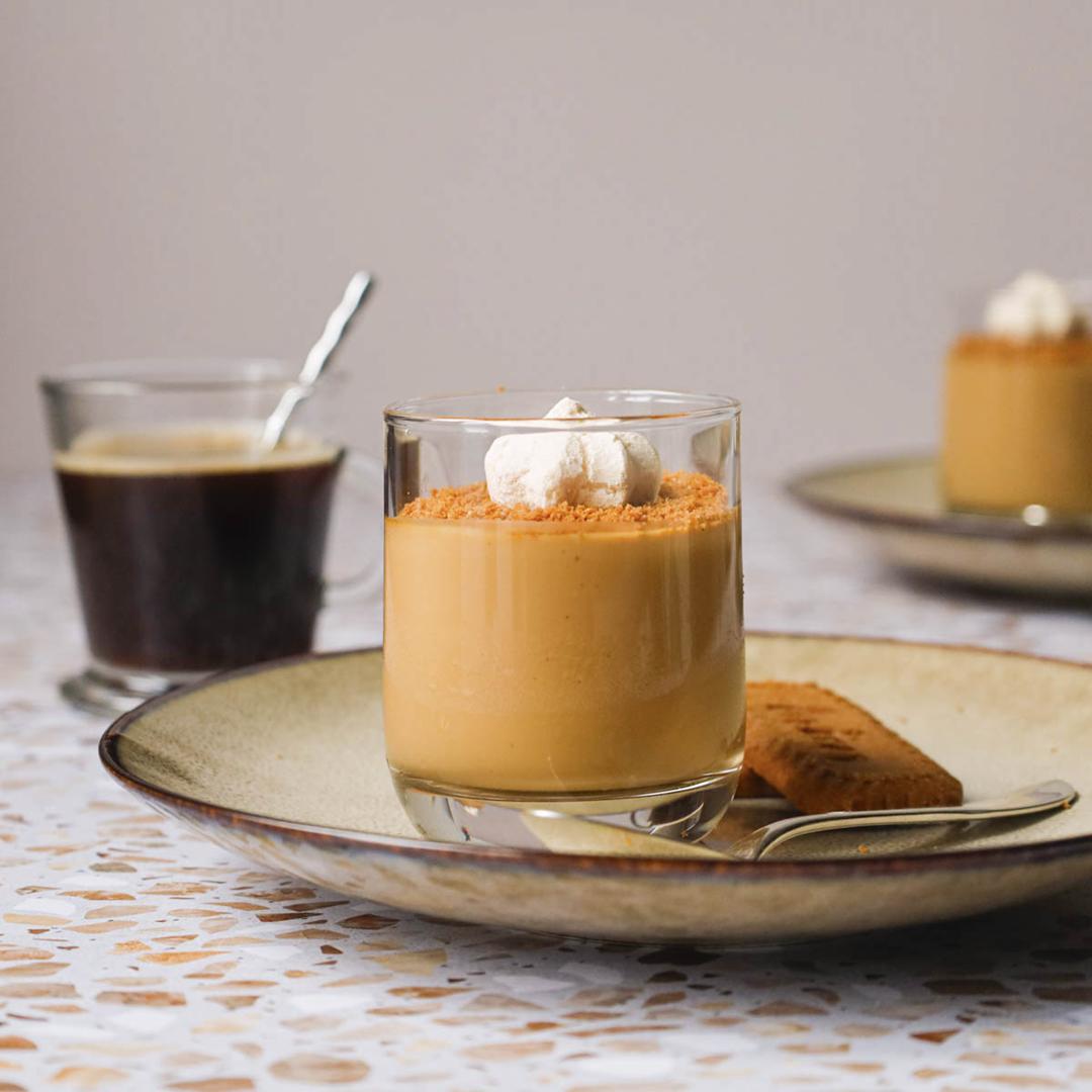 Lire la suite à propos de l’article Ma panna cotta à la chicorée et aux spéculoos