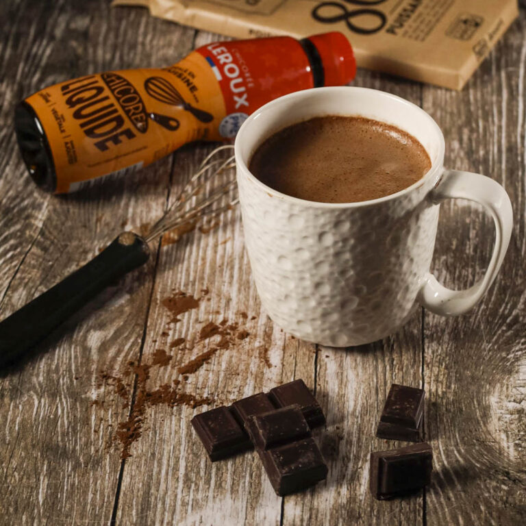 Chocolat chaud maison à la chicorée liquide