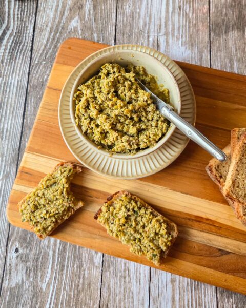 Tapenade maison aux olives vertes et épices