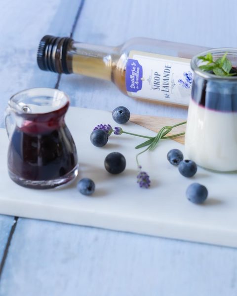 Ma panna cotta à la lavande et aux myrtilles
